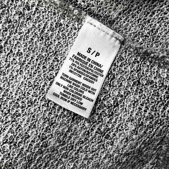 Aeropostale Cardigan PS Grey Round Hem Womens Open Front Sweater Sz Petite Small - Picture 9 of 10